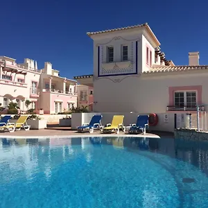  Villa Modern Two Bedroom Poolside Townhouse